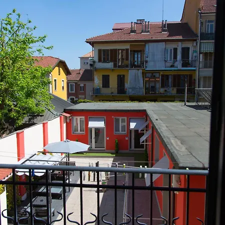 Affittacamere Metro Young