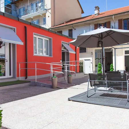 Metro Young Турин