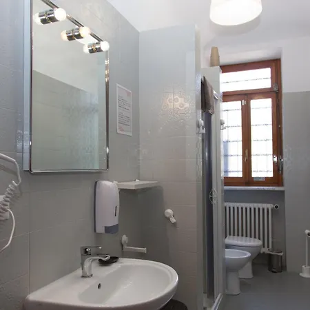 بيت ضيافة Metro Young تورينو